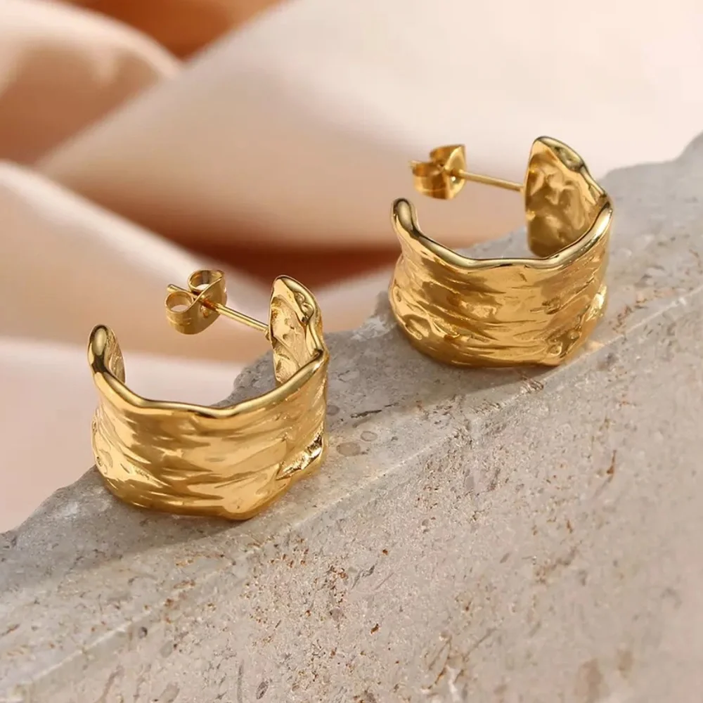 New Wide Hoop 18K  Gold Stud Earrings, wonderful Earrings, wow Earrings - Picture 2 of 8